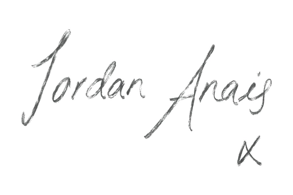 Jordan Anais signature